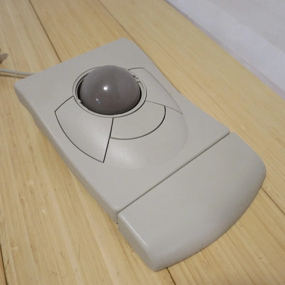 Vintage DRTRACK Trackball Roller Ball Mouse with 3‎ Buttons - Tested - See Notes